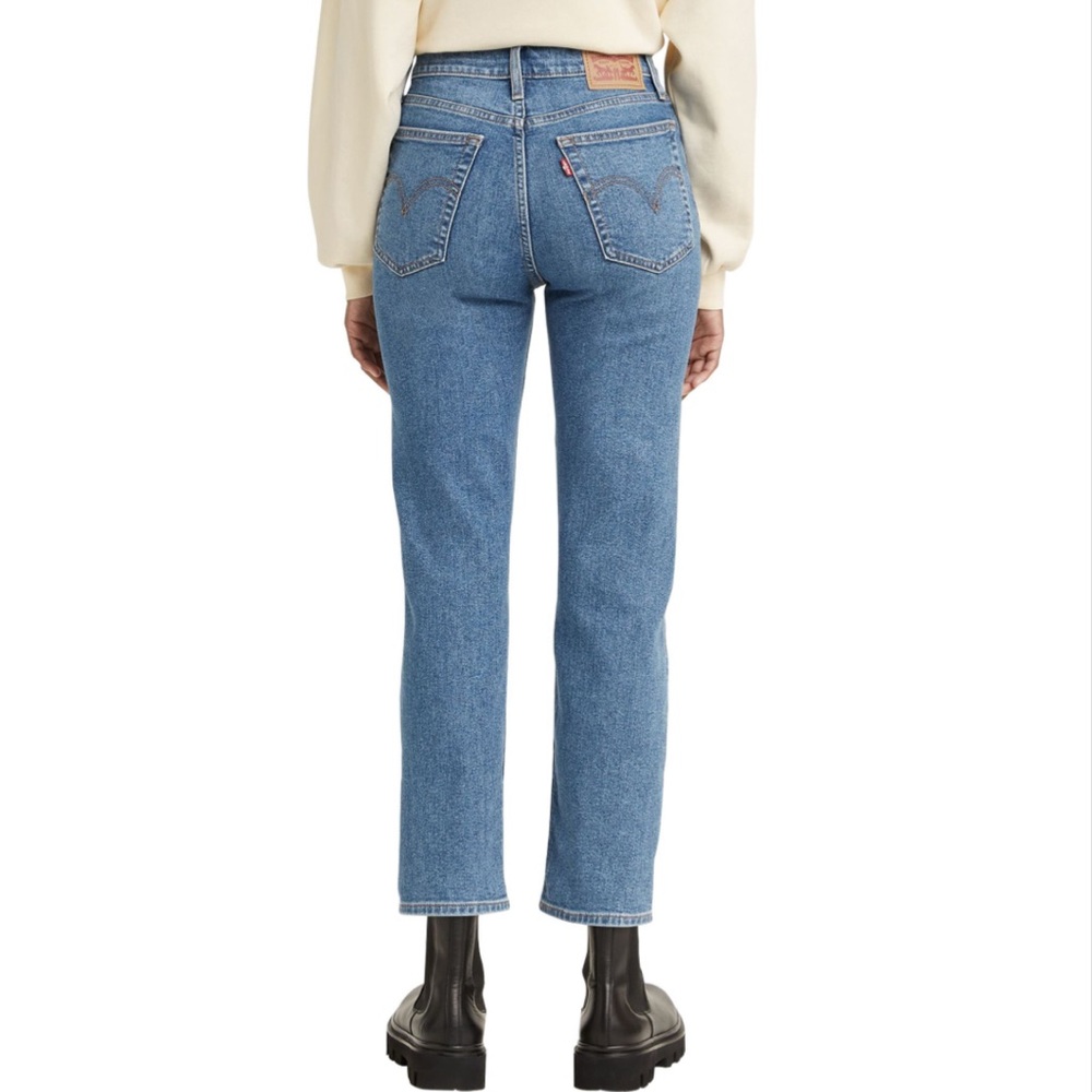 Levi's Wedgie Women's Blue Jeans
